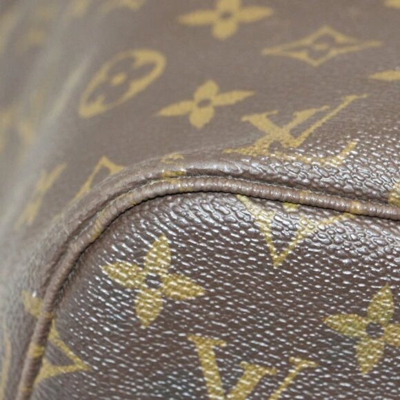 Louis Vuitton Neverfull MM Monogram Canvas Shoulder Tote - Picture 11 of 14